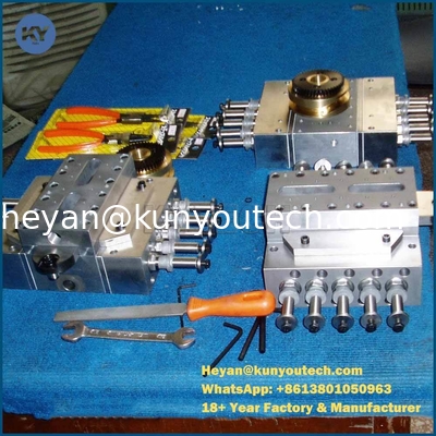 품질  Encapsulation packing Machine Parts Brush spredox box Injection Wedge pump and die rolls 공장