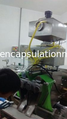 큰 기류 PLC 터치스크린을 가진 전기 가득 차있는 자동적인 캡슐 충전물 기계