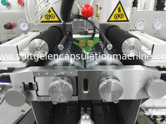 Softgel 캡슐 생산 라인을 위한 13 Kw PLC 통제 약제 기계장치