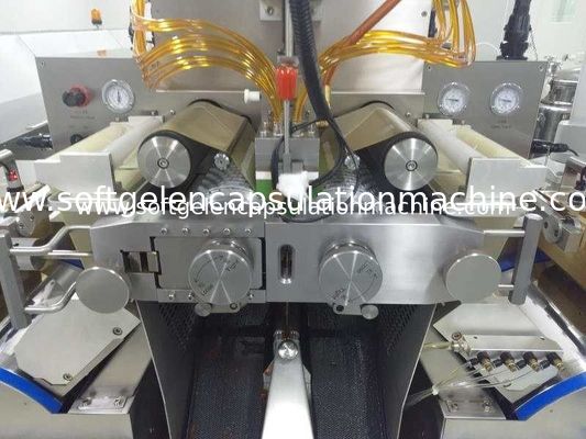 3.5RPM 연질 젤 캡슐화 기계 생선 기름과 어묵이 120000 Pcs/H를 충전합니다